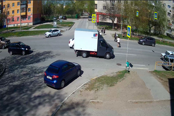 Пешеходник на ул. Кунавина в Каменске-Уральском станет регулируемым — УГХ ищет подрядчика на выполнение работ за 1,5 млн рублей