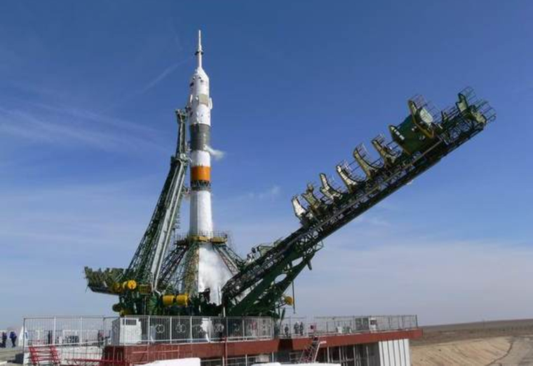 Медведев раскритиковал Роскосмос за неэффективные траты