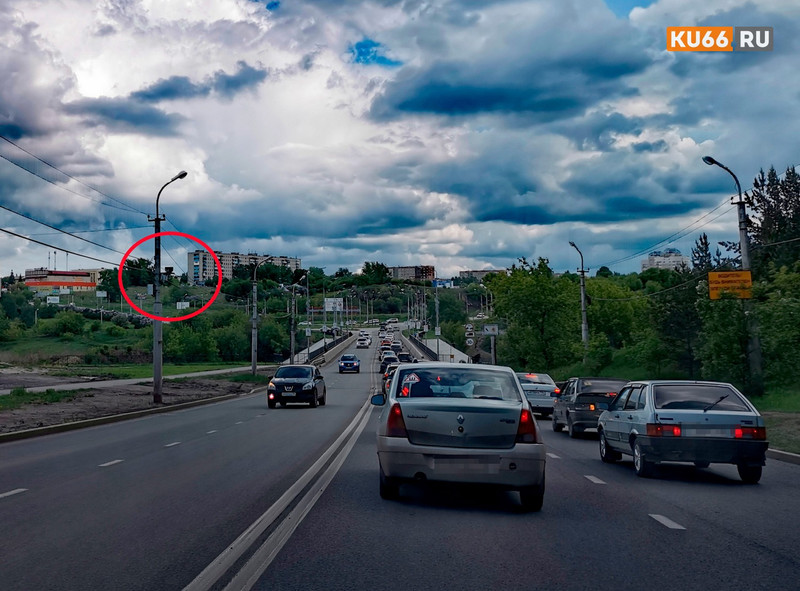 Житель Каменска-Уральского за два дня получил 8 штрафов за нарушение скоростного режима у Байновского моста