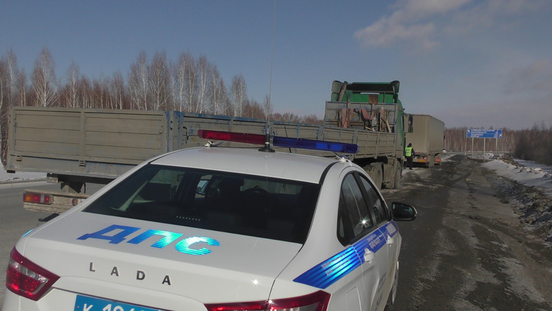 В Каменске-Уральском стартовала операция «Грузовик», уже выявлено 18 нарушений — неисправности автомобилей, отсутствие техосмотра...