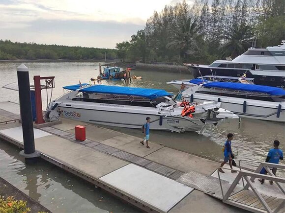 Двое детей из России погибли при столкновении катеров в Таиланде