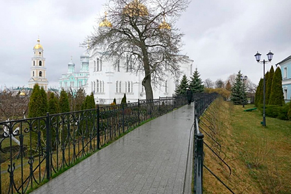 Пять монахинь умерли после вспышки коронавируса в российском монастыре