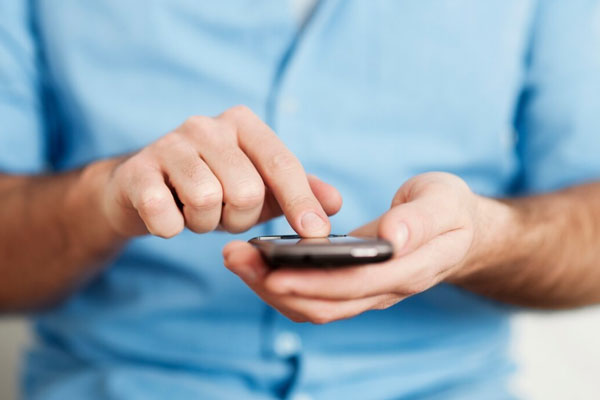 В России продолжаются перебои в работе Telegram из-за несоблюдения законодательства | Пользователи Telegram в России сталкиваются с проблемами загрузки файлов и аудио