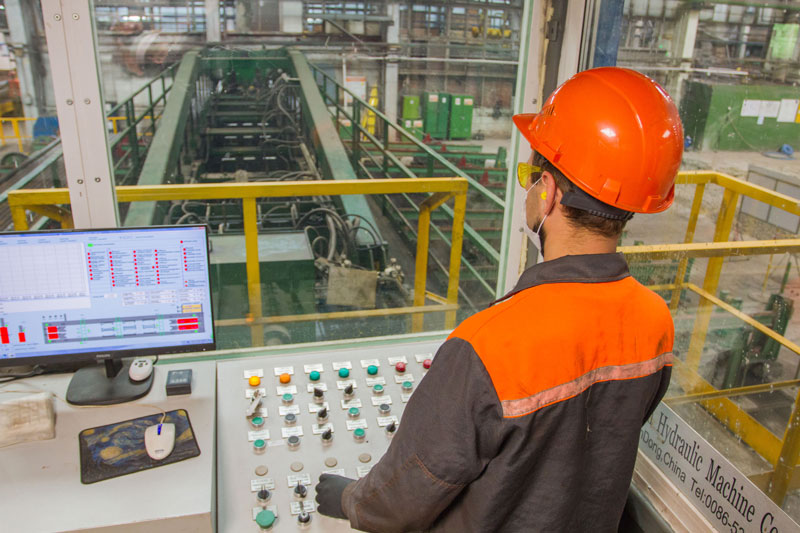 Китайский пресс именитой промышленной компании для гидравлических испытаний труб запущен в эксплуатацию на СинТЗ в Каменске-Уральском