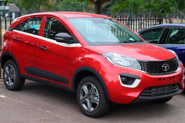 Дешевые индийские автомобили появятся в России уже в этом году