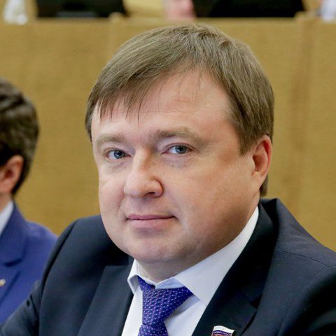 В Госдуме призвали сократить новогодние каникулы