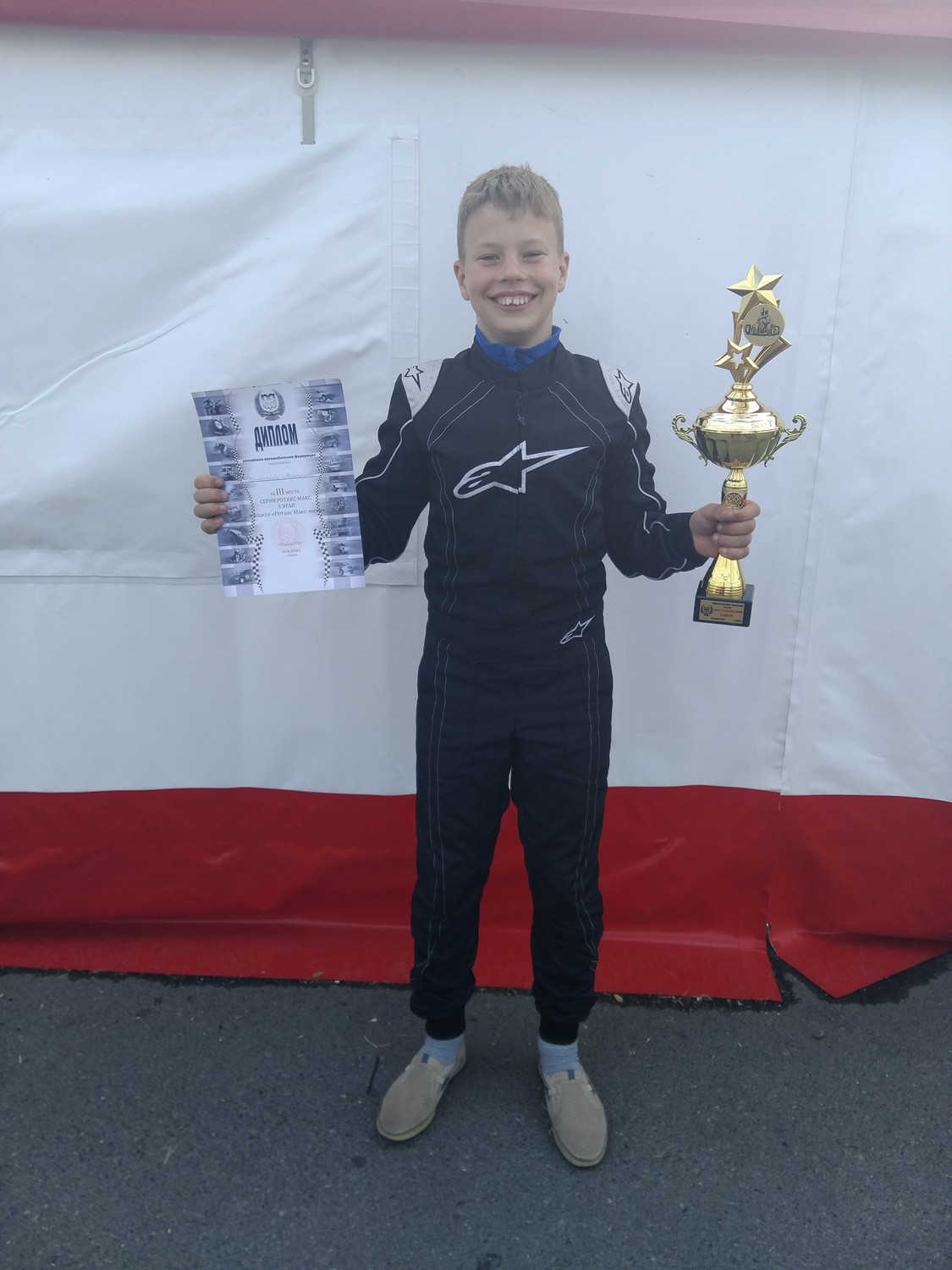 Юный картингист защищал честь Каменска-Уральского в «спартанских» условиях – на соревнованиях в Курске гонял по трассе под палящим солнцем