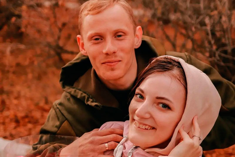 Мобилизованный из Каменска-Уральского на день приехал из Елани, чтобы расписаться с девушкой на коляске. ВИДЕО