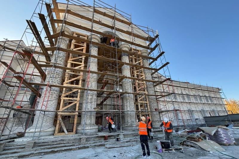 Детский культурный центр в Каменске-Уральском преображается: идет реконструкция объекта культурного наследия | В Каменске-Уральском продолжается реконструкция Детского культурного центра