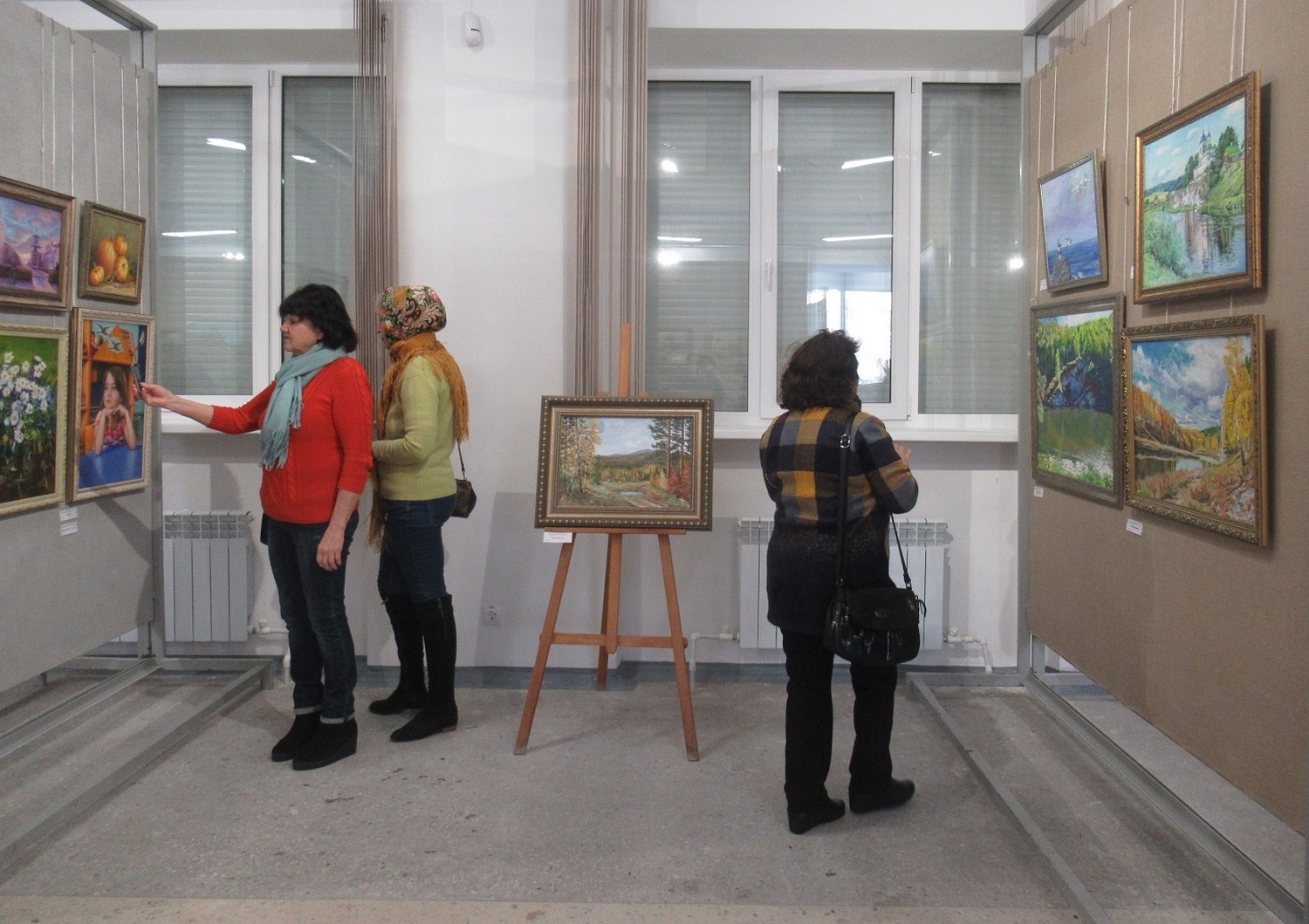 Здесь есть на что посмотреть и чем полюбоваться: в Каменске-Уральском в пяти вернисажах в выставочном зале «красуются» сразу 83 автора!