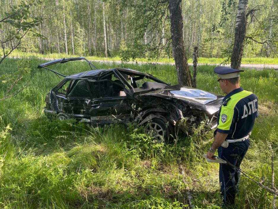 В День России под Каменском-Уральским произошло ДТП с 2 пострадавшими  | В День России на Урале произошло серьезное ДТП