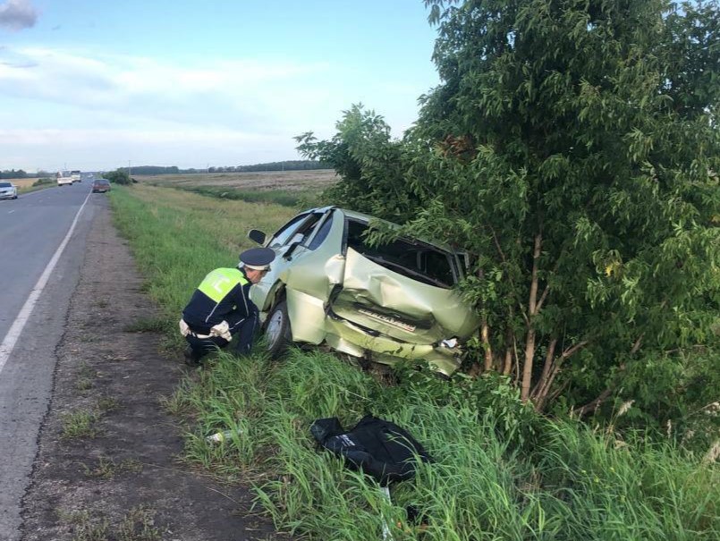 В ДТП под Каменском-Уральским на повороте в село Травянское пострадал один человек | Один человек пострадал в ДТП под Каменском-Уральским
