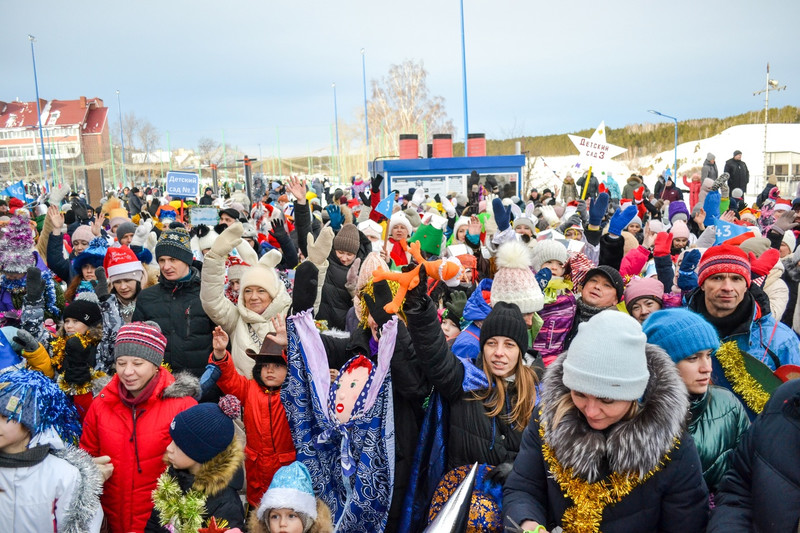 День снега в Каменске-Уральском собрал более 9 тысяч человек День снега в Каменске-Уральском собрал более 9 тысяч человек