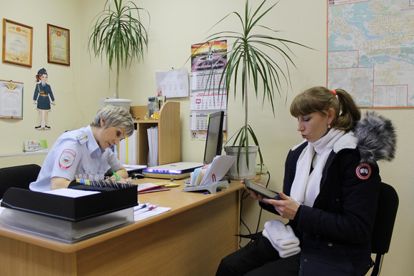 Восьмилетка стянул планшет в развлекательном центре Каменска-Уральского и одолжил гаджет другу. Тот позже попал в полицию и сдал «злодея»...