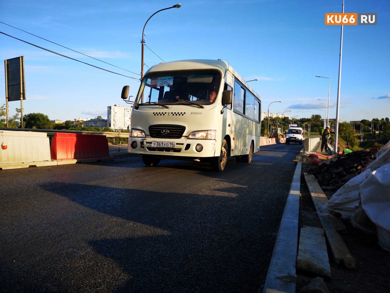 В Каменске-Уральском из-за ремонта на полдня запустят реверс на Байновском мосту. Водителей просят не лихачить В Каменске-Уральском из-за ремонта на полдня запустят реверс на Байновском мосту. Водителей просят не лихачить