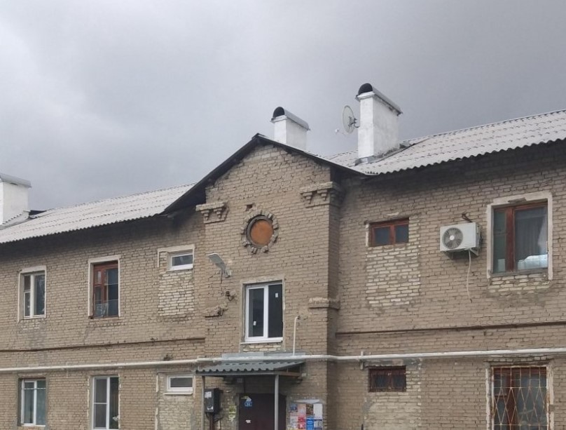 Ветхий дом в поселке им. Чкалова Каменска-Уральского признали аварийным | В Каменске-Уральском признали аварийным дом, на который жаловались в СК РФ Ветхий дом в поселке им. Чкалова Каменска-Уральского признали аварийным | В Каменске-Уральском признали аварийным дом, на который жаловались в СК РФ