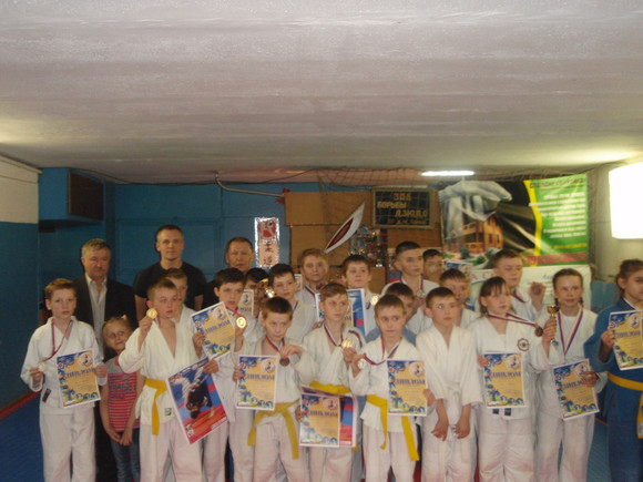 Юные дзюдоисты городской школы олимпийского резерва собрались на Первенстве Каменска-Уральского – за победу побороться и себя показать