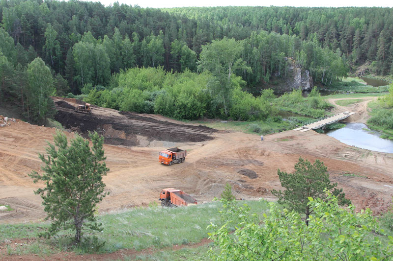 В декабре каменцы смогут оценить качество постройки горнолыжного комплекса «Богатырек» в Каменске. Говорят, все работы идут по плану
