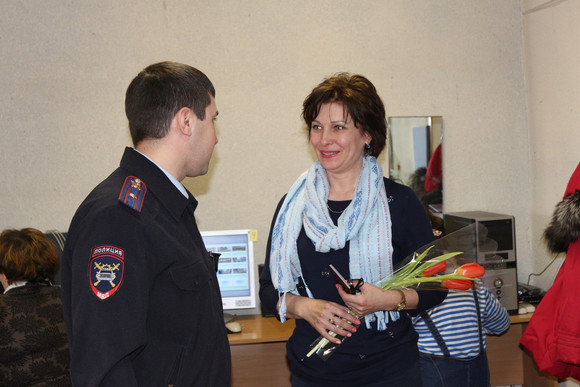 Автоледи Каменска-Уральского в праздничные дни не остались и не останутся без внимания сотрудников Госавтоинспекции