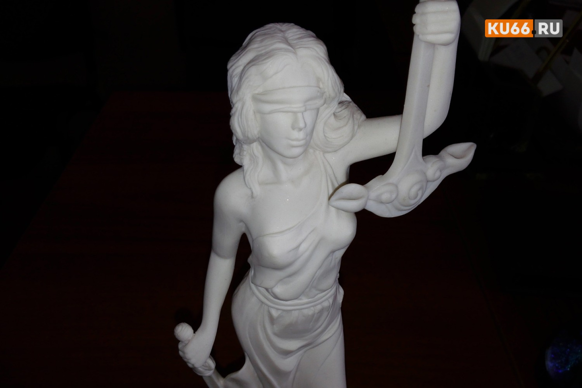 «Ехал, никого не трогал…». Лжесвидетель едва не отправил водителя «КамАЗа» под суд после ДТП на Урале | Как ложные показания едва не сломали жизнь водителю из Каменска-Уральского