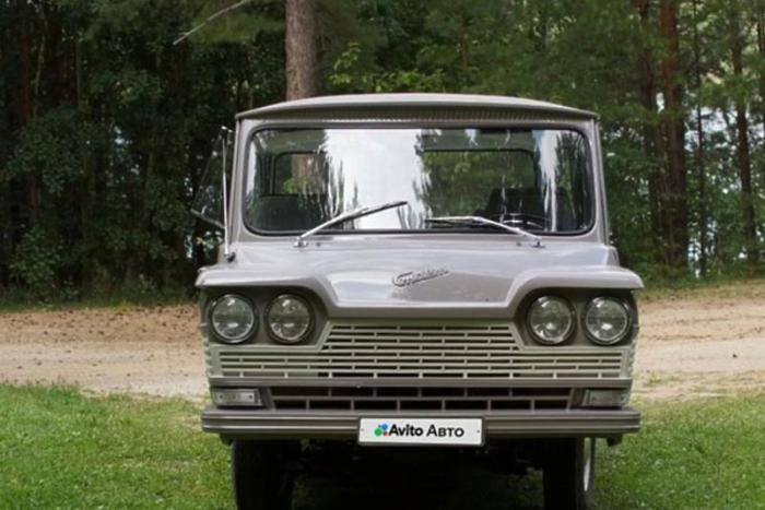 В Екатеринбурге продают микроавтобус «Старт» из фильма «Кавказская пленница» за 29 млн ₽ | Редкий советский «Старт» из «Кавказской пленницы» выставили за 29 млн ₽