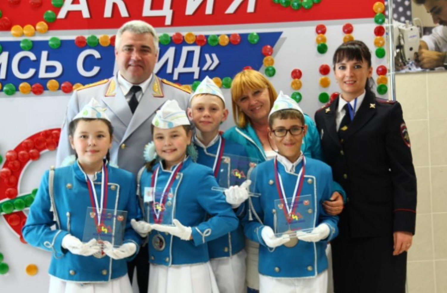 Быть шестым среди пятисот претендентов — это почти первое место! Удача улыбнулась юным инспекторам из Каменска-Уральского в Казани