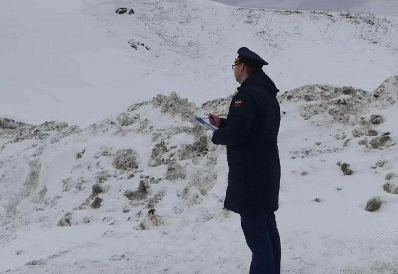 В Свердловской области погибли два мальчика под снежной лавиной — прокуратура проводит проверку | Два мальчика погибли под снежной лавиной в Свердловской области