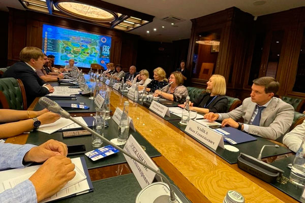 Инициаторы создания Каменск-Уральского отделения Русского географического общества приняли участие в V Фестивале РГО «Г-Е-О-Г-Р-А-Ф-И-Я»