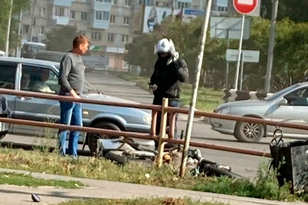 Накануне в Каменске-Уральском произошел инцидент с мотоциклистом. ВИДЕО
