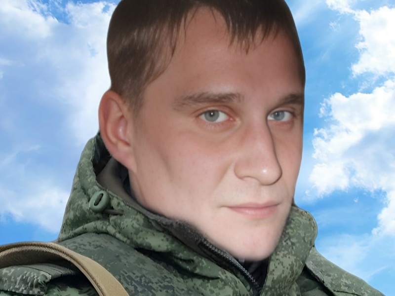 «Представлен к ордену Мужества»: в Каменске-Уральском простятся с бойцом СВО Романом Литвиновым | 8 октября в Каменске-Уральском состоится прощание с Романом Литвиновым, погибшим в зоне СВО