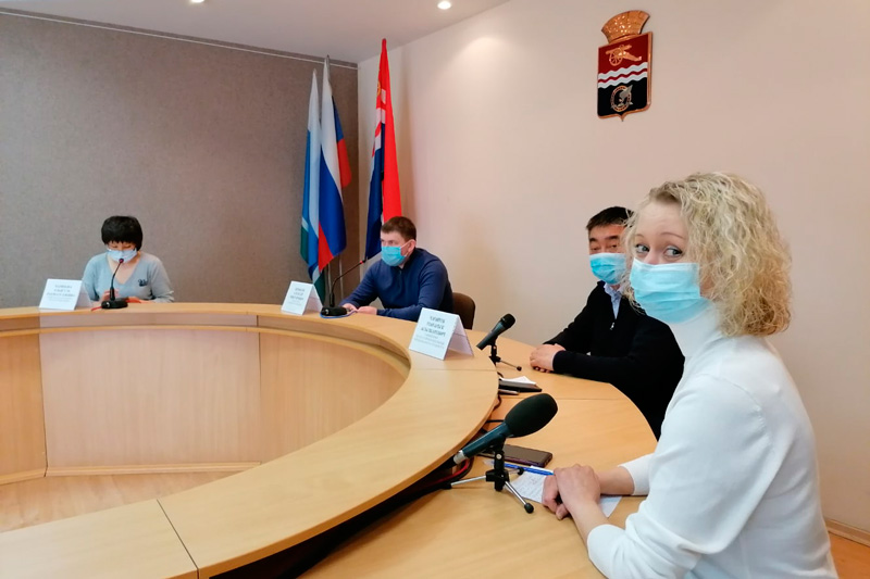 Пока без адреса. В Каменске-Уральском выявили еще один возможный очаг распространения коронавируса — санитарные врачи исследуют пробы