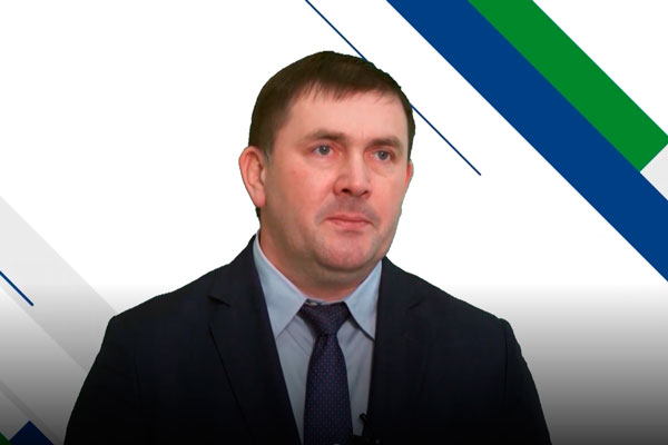 Примеряет новую должность? Мэр Каменска-Уральского поздравил свердловчан с днем рождения региона. «Всем уральцам достойно жить»