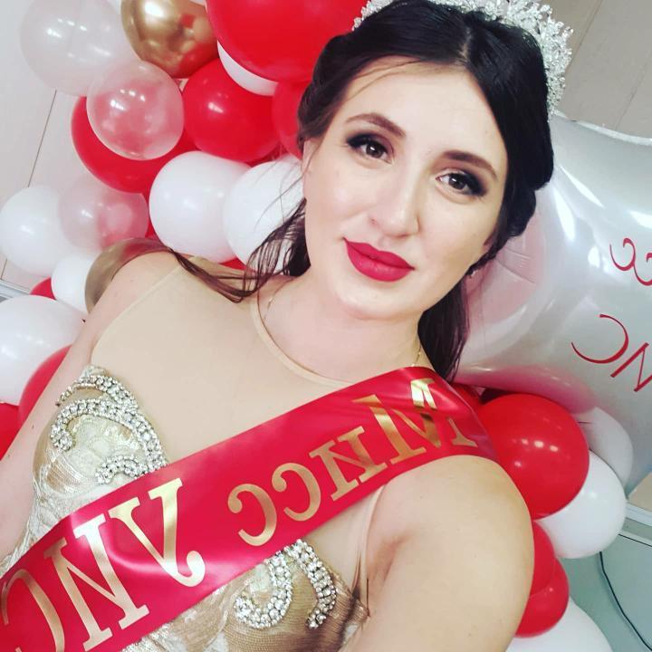 Психолог-лейтенант Юлия Казьмина, переехавшая на работу в Екатеринбург из Каменска, победила в отборочном туре конкурса «Мисс УИС»