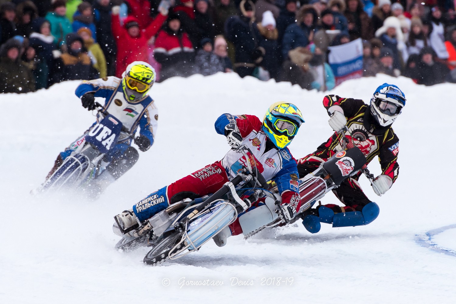 Мотогонщики из Каменска-Уральского покажут свое мастерство на командном чемпионате в Шадринске. Заезды в ближайшие выходные!
