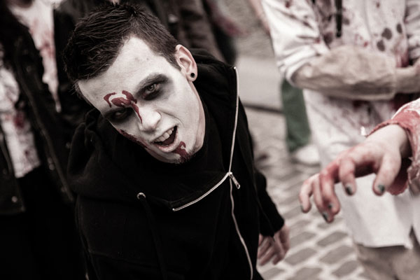 Под Новосибирском в детском лагере в расписание добавили «зомби апокалипсис» и «смертельный отбой»