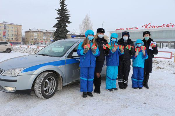 В канун Дня защитника Отечества в Каменске-Уральском прошла традиционная акция «Женский патруль»