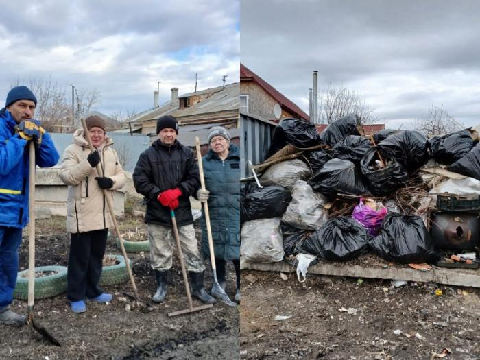 Пока одни свинячат и жалуются, другие — выходят на субботники, как жители поселка Хозспособ в Каменске-Уральском | Уральцы вовсю выходят на субботники