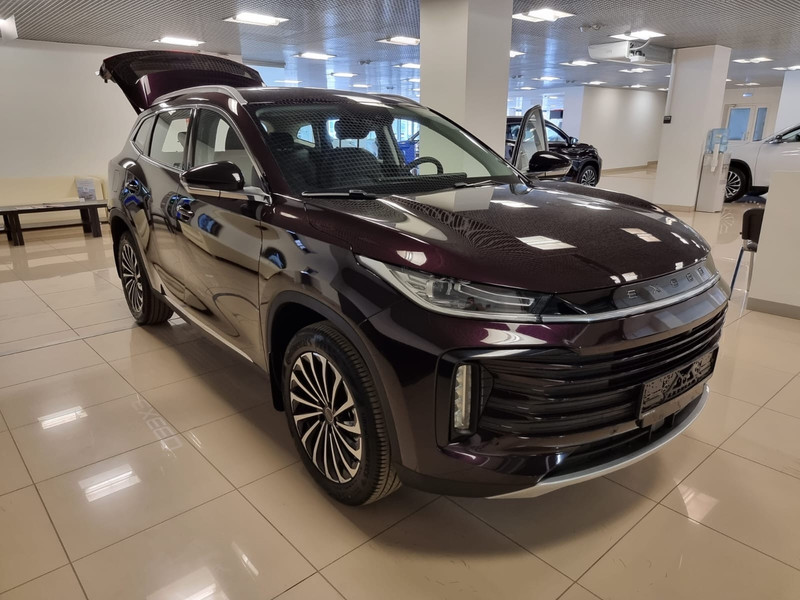 Рекордные показатели: китайские авто завоевывают российский рынок?