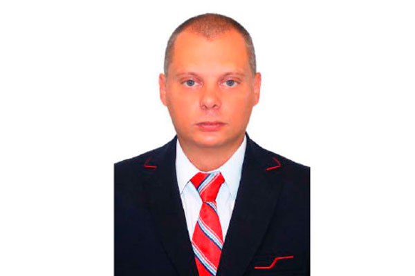 Помощник машиниста, который трудится в Каменске-Уральском, идет в большую политику