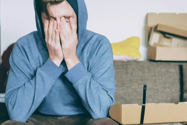 Школьники стали чаще обращаться за психологической помощью в период экзаменов | Школьники стали чаще покупать лекарства в период экзаменов