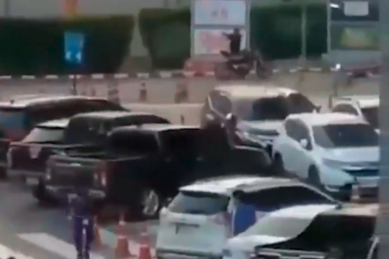 В Таиланде солдат убил 17 человек, еще 16 взял в заложники