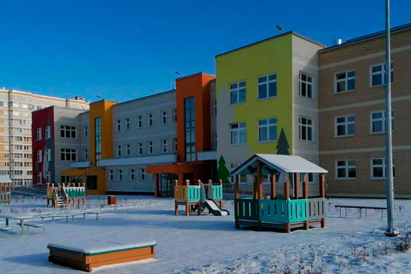 Каждое третье место - для детей ясельного возраста. В Каменске готов к работе новый детский сад в мкрн Южный. Скоро примут малышню!