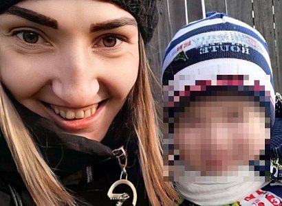 В Нижнем Новгороде женщина погибла под колесами авто, спасая мужа и сына