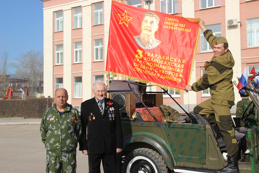 Работник УАЗа претендует на победу в корпоративном проекте РУСАЛа «Настоящие истории» Работник УАЗа претендует на победу в корпоративном проекте РУСАЛа «Настоящие истории»