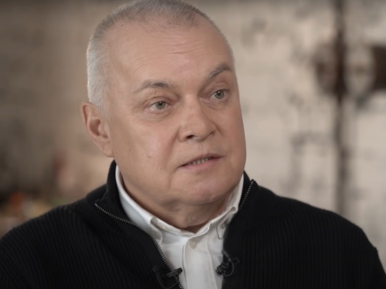 Mash: телеведущий Дмитрий Киселев госпитализирован с коронавирусом