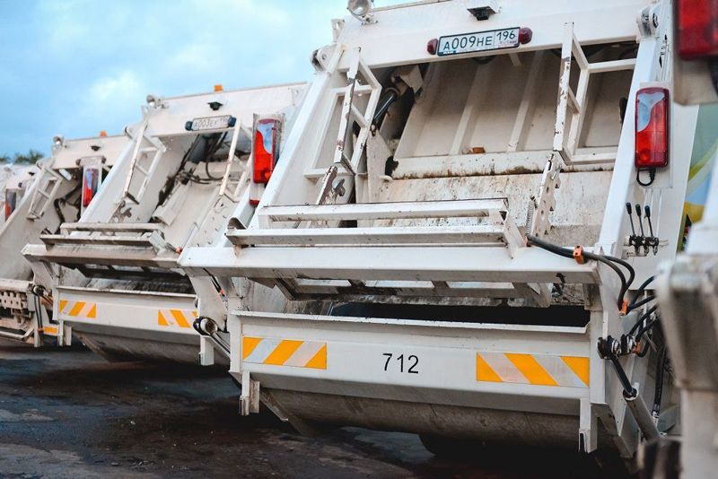 Оператор по вывозу мусора получил десятки жалоб от жителей Каменска-Уральского | Оператор «ЭкоТрансГруз» отчитался о своей работе в Каменске-Уральском