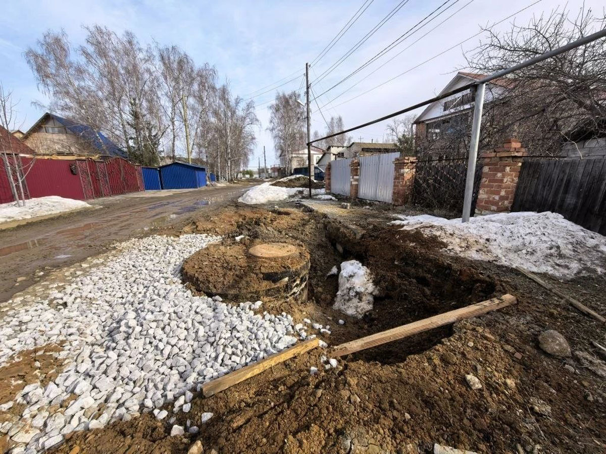 В Кодинке начали строить водопровод после многолетних просьб жителей | В деревне Кодинка строят долгожданный водопровод