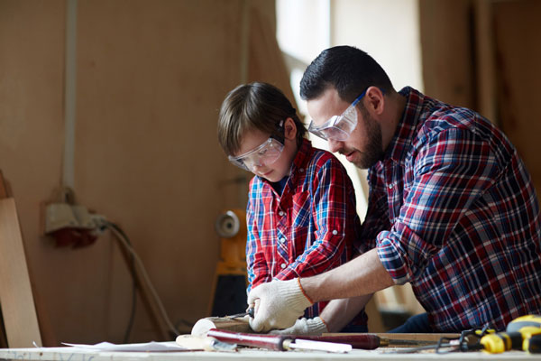 Путин подписал закон об обязательном уроке труда в школе с 1 сентября 2024 года