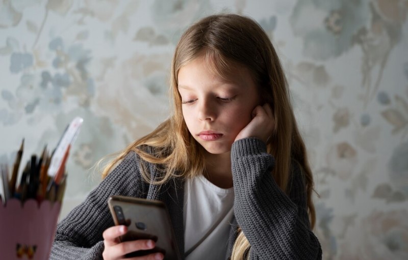 «Модно быть недоступным»: эксперт объяснила, почему люди массово удаляются из соцсетей | Эксперт Янсон объяснила, почему люди удаляются из соцсетей