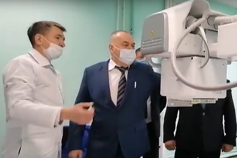 Министр здравоохранения приехал в Каменск-Уральский: в горбольнице обсуждает дальнейший ремонт отделения, где страдают пациенты с ковидом Министр здравоохранения приехал в Каменск-Уральский: в горбольнице обсуждает дальнейший ремонт отделения, где страдают пациенты с ковидом